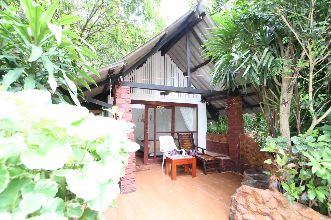 Pine Bungalow Krabi Exterior photo